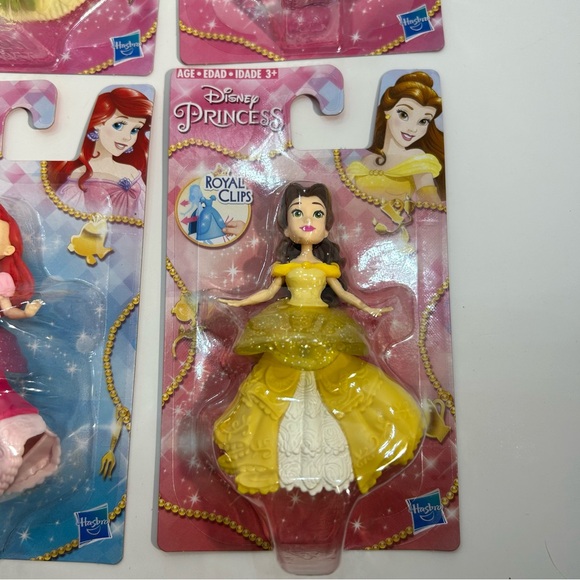 Hasbro Disney Princess Royal Clips Doll Lot of 24 Bella Rapunzel Ariel Tiana - Picture 4 of 7